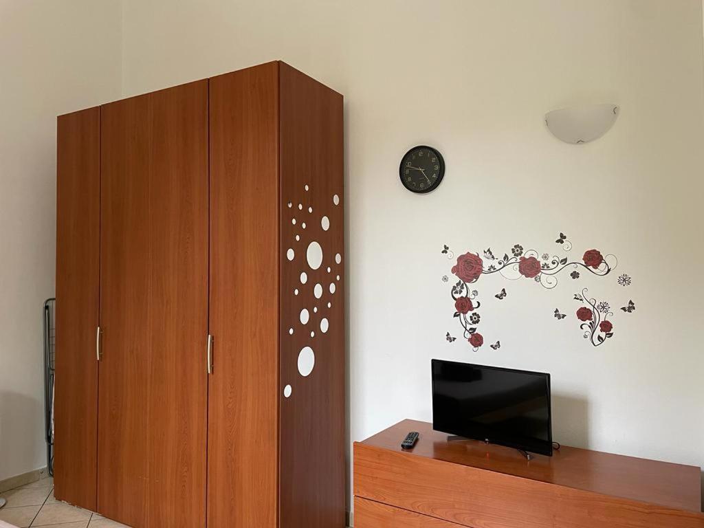 Апартаменты Minimal Loft In Centro A Пьяченца Экстерьер фото